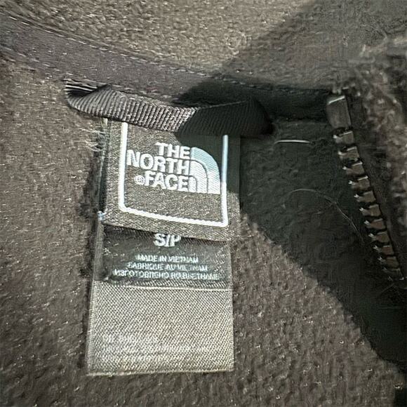 The North Face Women's Black Fleece Full Zip Jacket Size S Classic Gorpcore READ - Picture 7 of 11